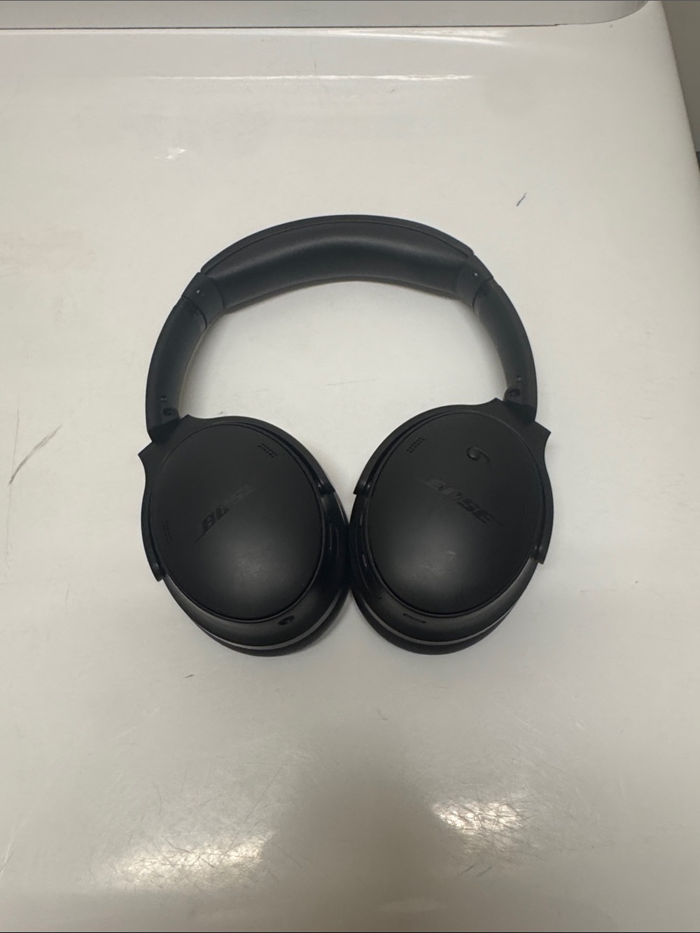Bose Quiet Comfort Headphones in Matte Black